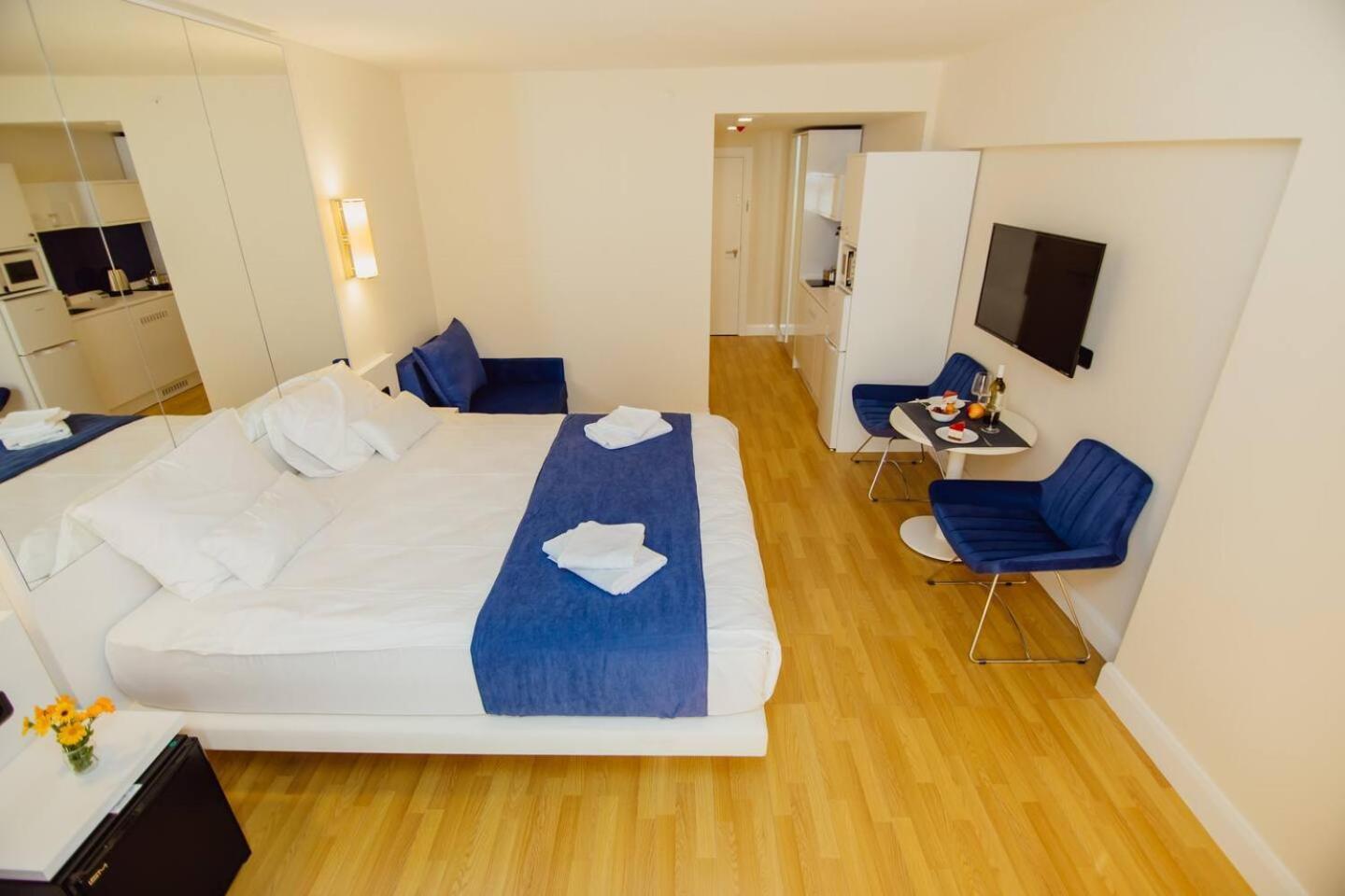 Orbi City Batumi Hotel Exterior photo